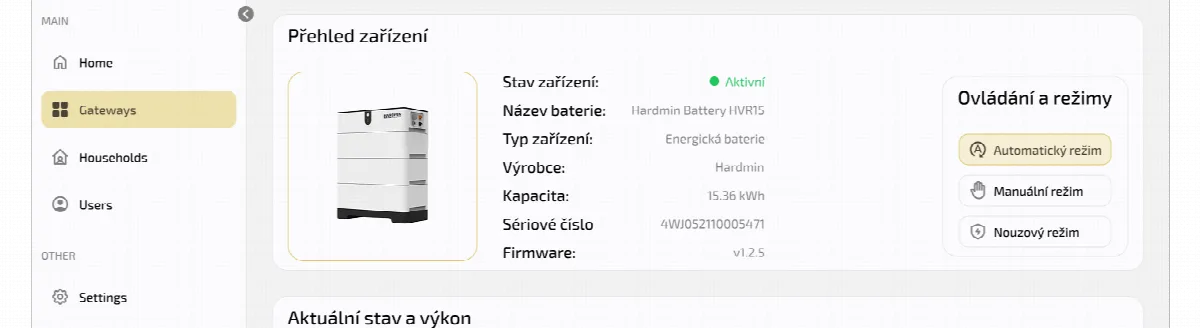Aplikace Hardmin: přehled zařízení s domácí baterií, stavem a režimy ovládání